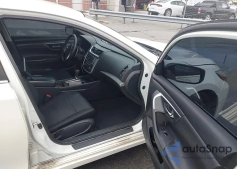 2017 Nissan Altima 2.5 Sr из США, поврежденный, VIN 1N4AL3AP3HC488711